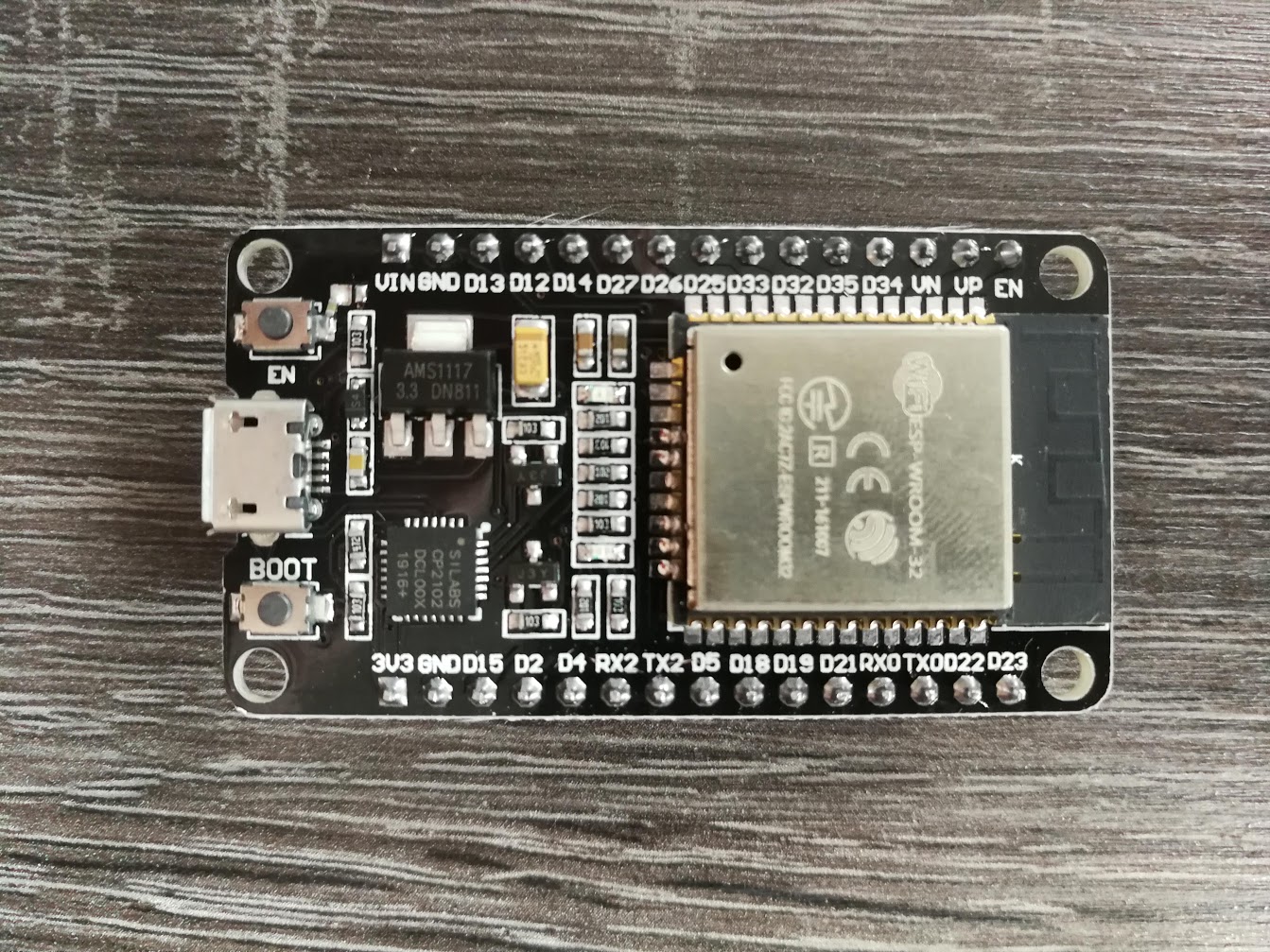 Wemos ESP32 WiFi Bluetooth Dual-Core