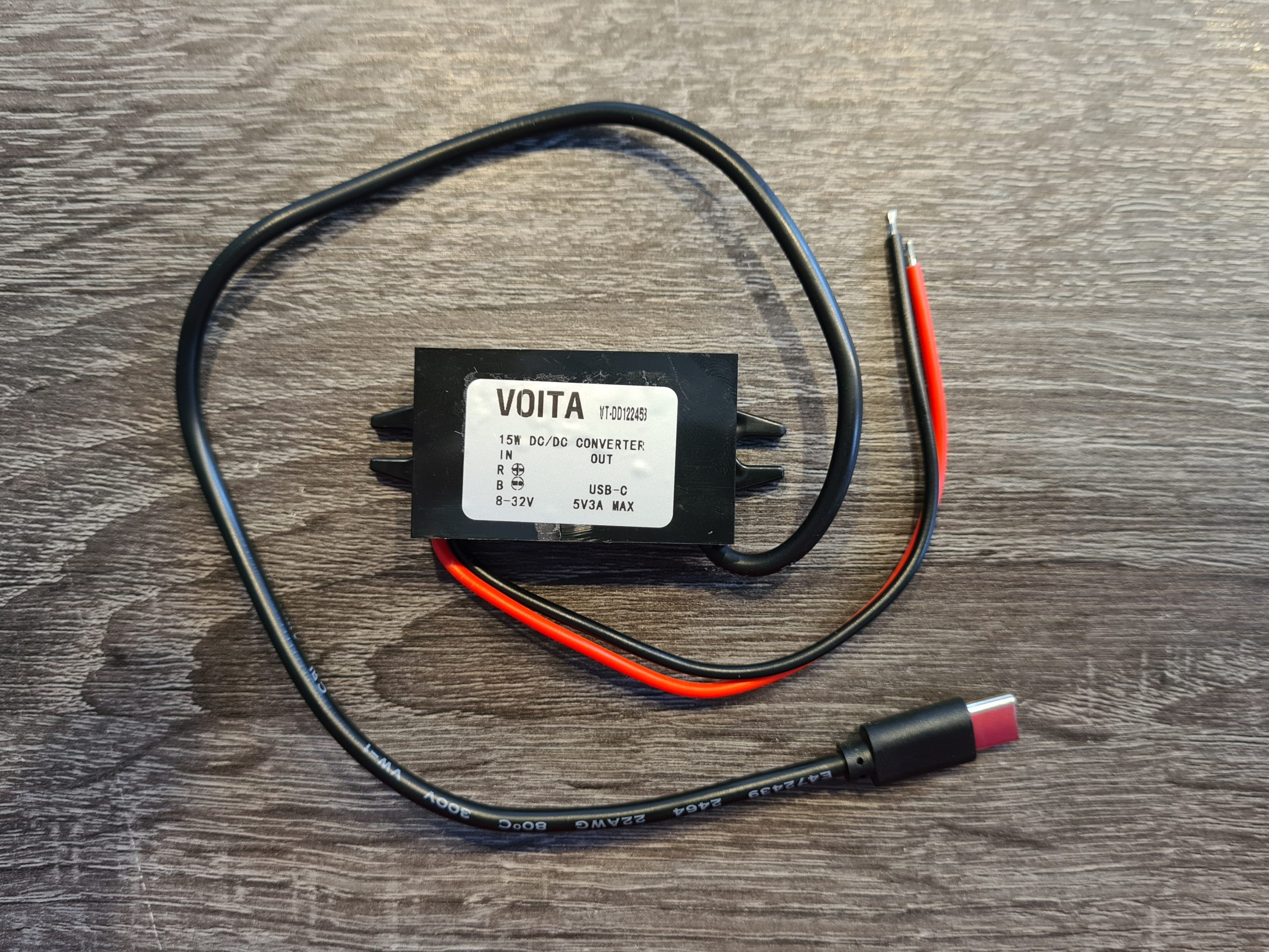 Omvormer DC 12v naar 5v met USB-C aansluiting